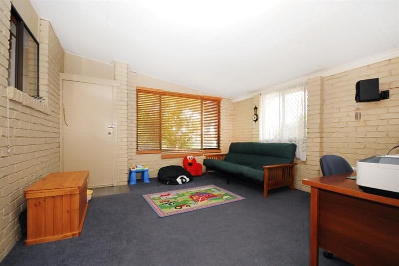 8 Ferguson Road, WESTBROOK QLD 4350, Westbrook - Thumbnail 5