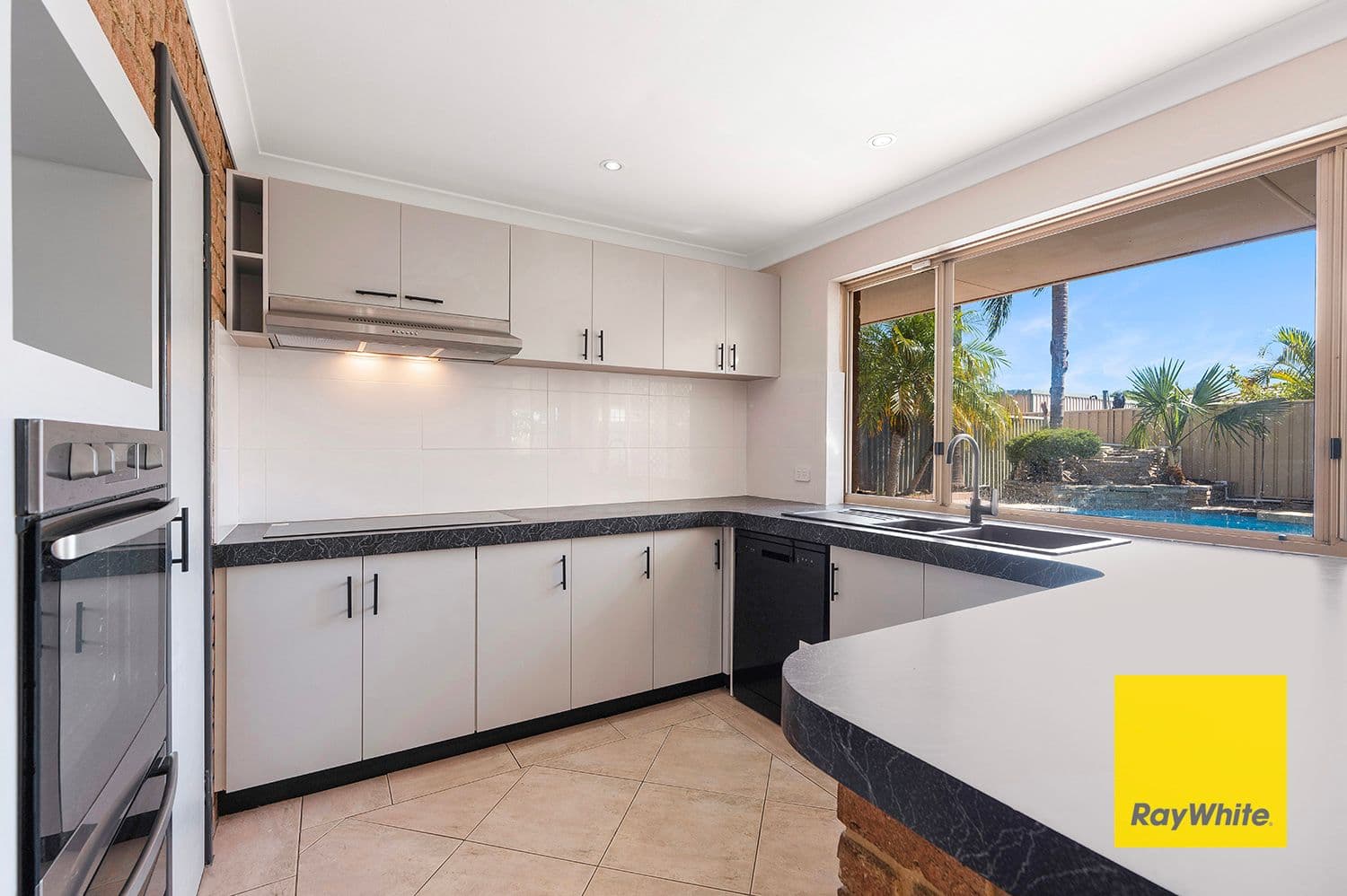 17 Bluegum Road, Thornlie WA 6108, Thornlie - Thumbnail 4