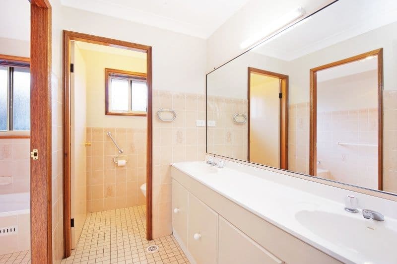 33 Aston Wilde Avenue, CHITTAWAY BAY NSW 2261, Chittaway Bay - Thumbnail 5
