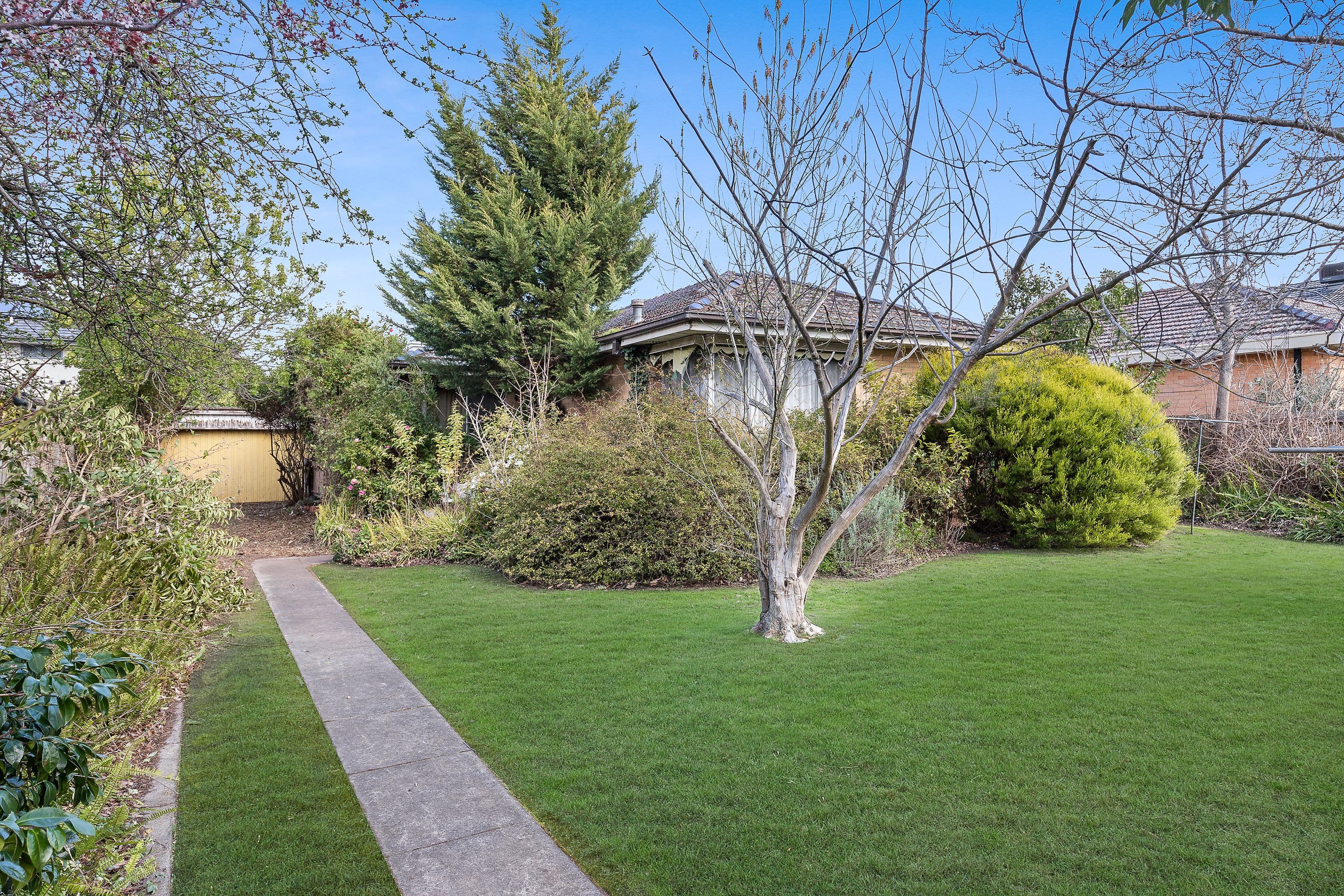 18 Kenilworth Crescent, Glen Waverley VIC 3150, Glen Waverley - Image 1