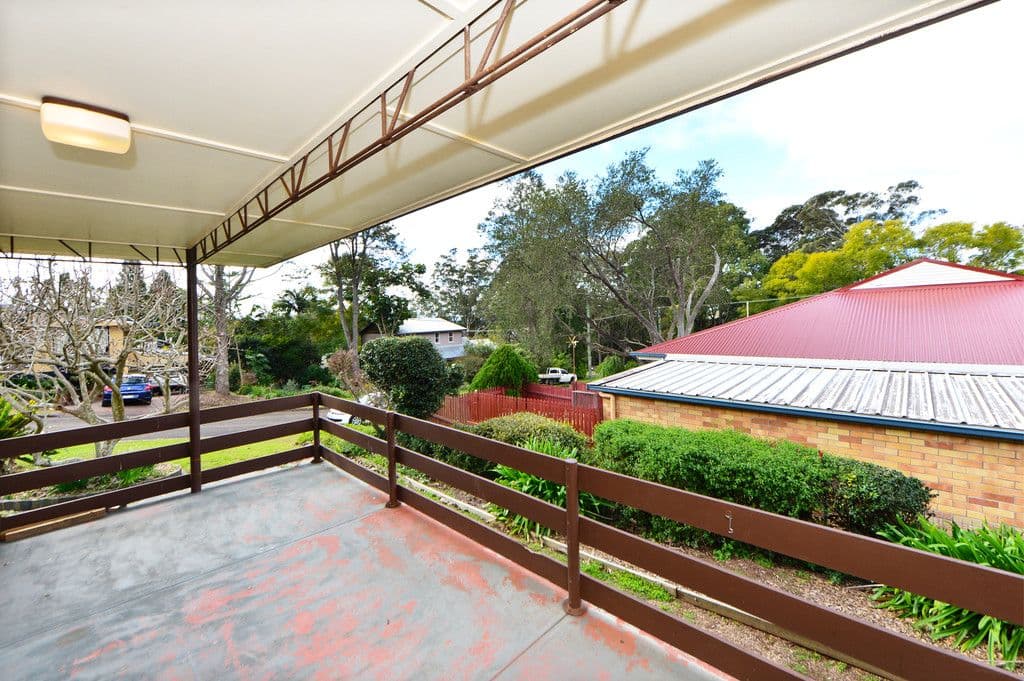 4 Macqueen Street, Mount Lofty QLD 4350, Mount Lofty - Thumbnail 5