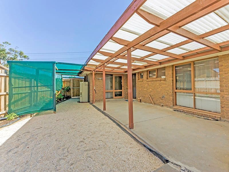 111 Feathertop Drive, Wyndham Vale VIC 3024, Wyndham Vale - Thumbnail 3