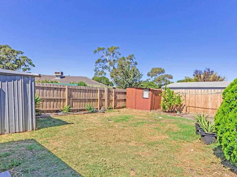 111 Feathertop Drive, Wyndham Vale VIC 3024, Wyndham Vale - Thumbnail 6