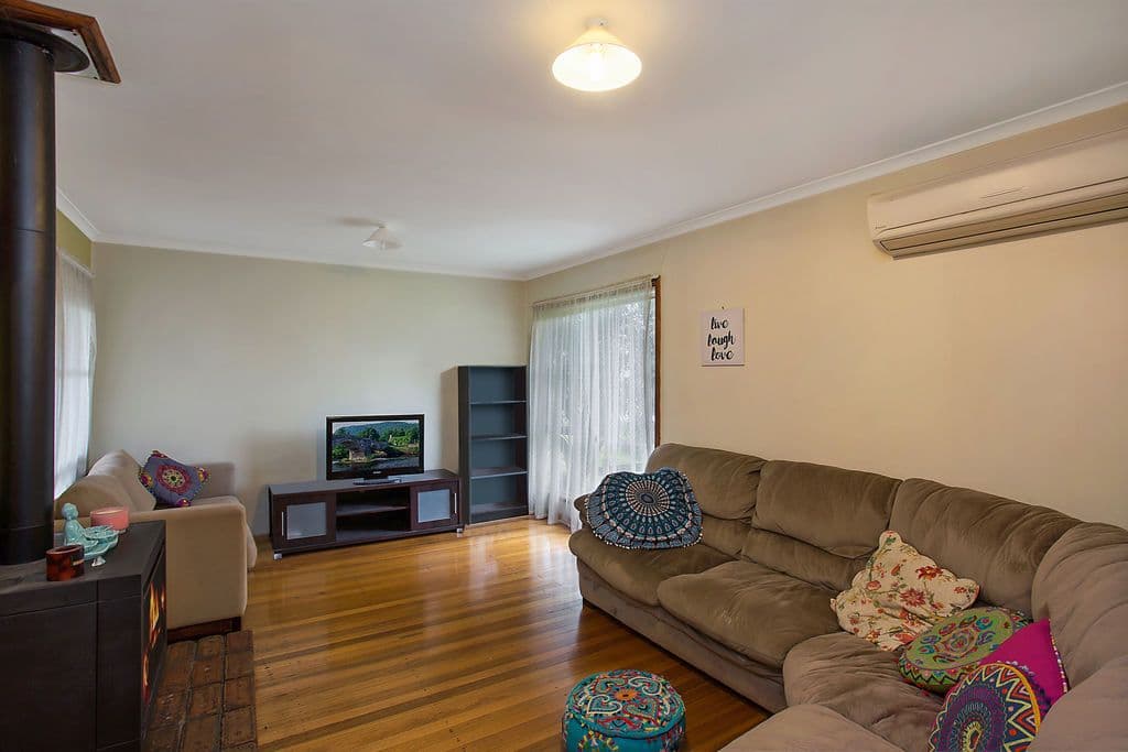 26 Gunner Street, Camperdown VIC 3260, Camperdown - Thumbnail 4