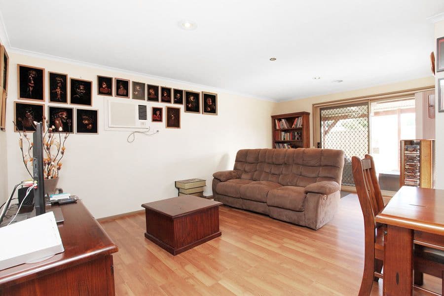 15 Jabiru Court, WERRIBEE VIC 3030, Werribee - Thumbnail 3