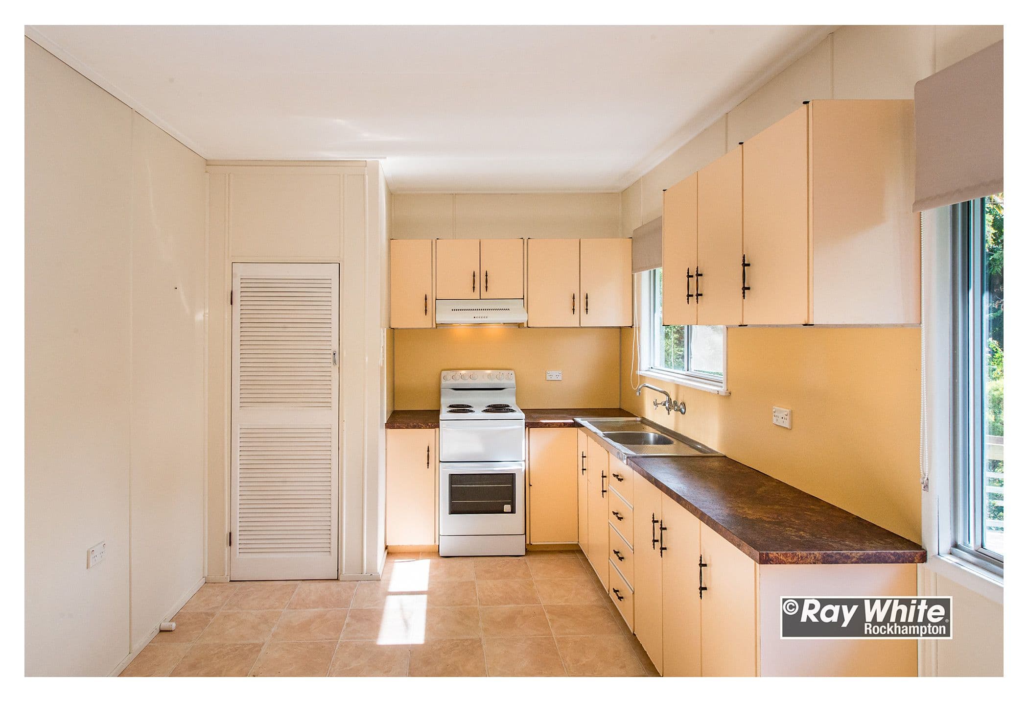 31 Cowap Street, Park Avenue QLD 4701, Park Avenue - Thumbnail 3