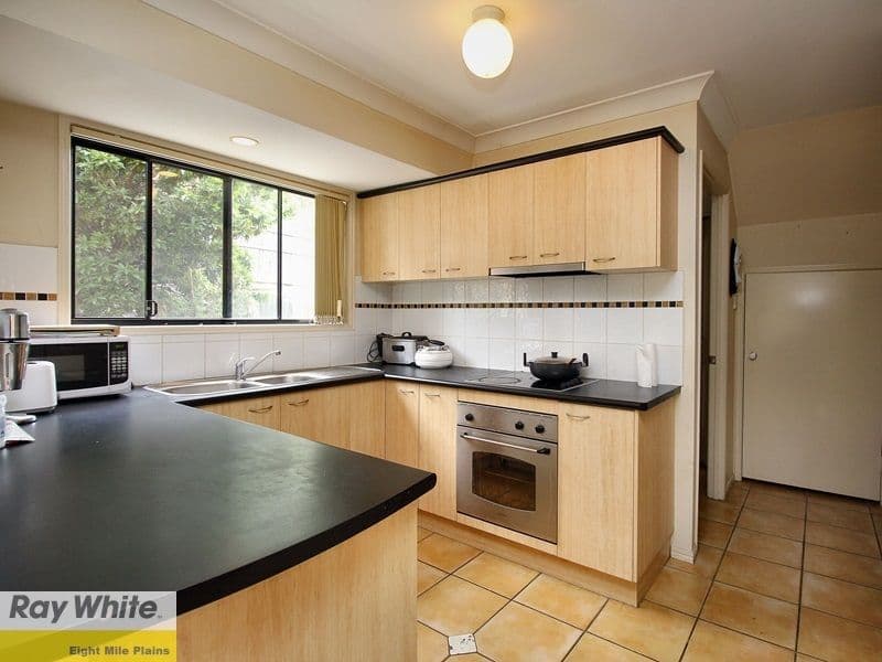 26 Buckingham Place, Eight Mile Plains QLD 4113, Eight Mile Plains - Thumbnail 3