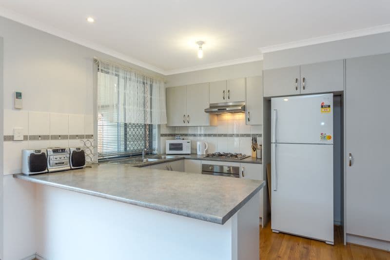 42 Carnarvon Terrace, LARGS NORTH SA 5016, Largs North - Thumbnail 3