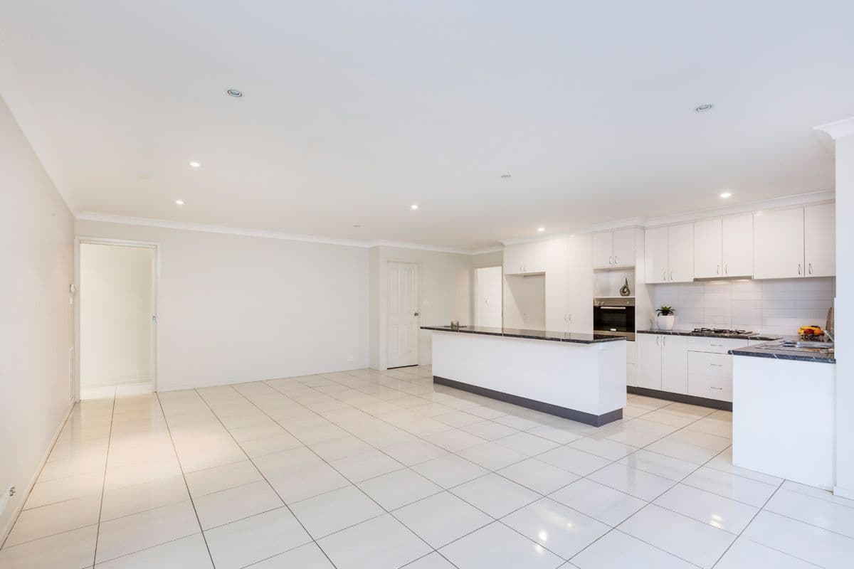 5 Eumarrah Street, Bonner ACT 2914, Bonner - Thumbnail 2