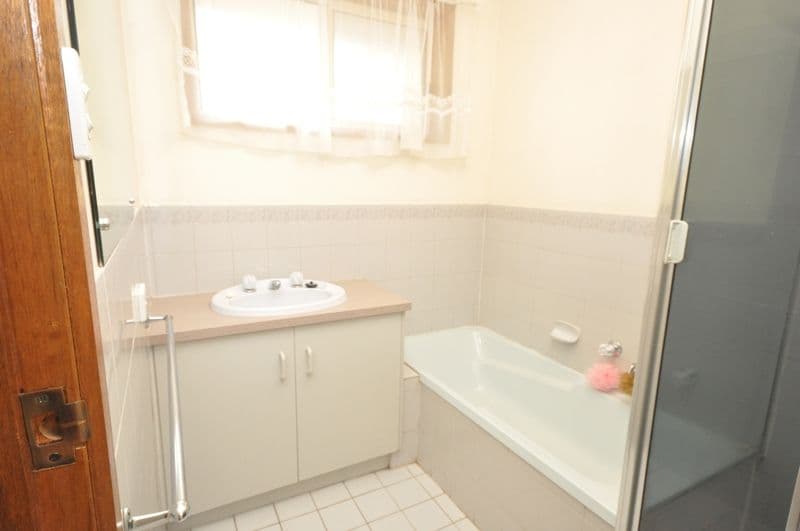 87 Henderson Avenue, POORAKA SA 5095, Pooraka - Thumbnail 8