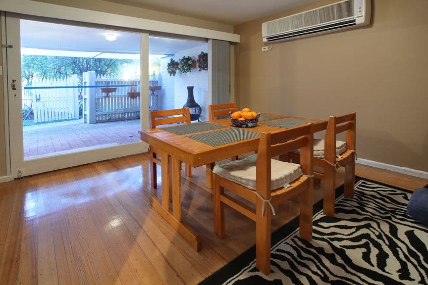 24 View Mount Road, WHEELERS HILL VIC 3150, Wheelers Hill - Thumbnail 3
