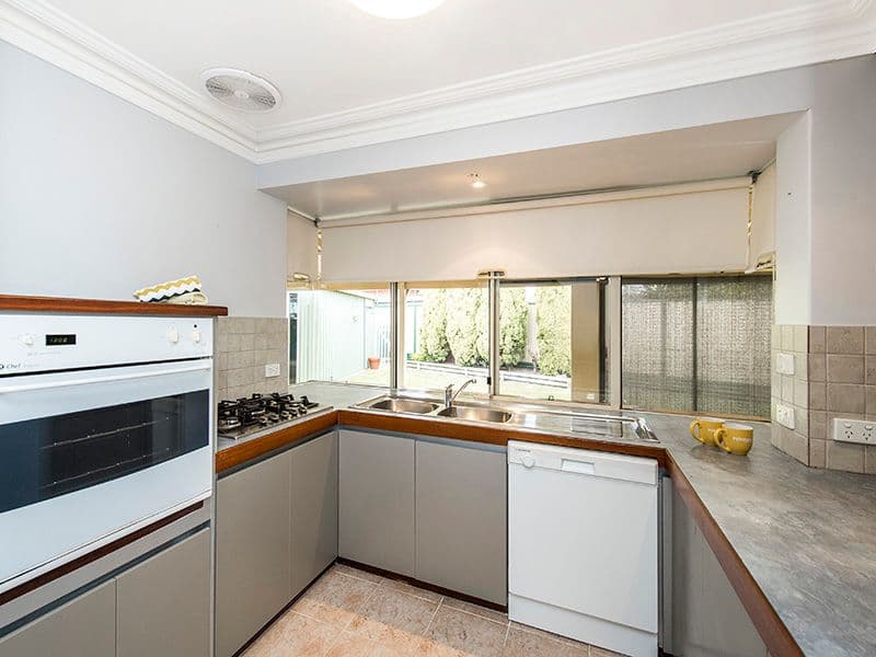 19 Birkdale Court, Cooloongup WA 6168, Cooloongup - Thumbnail 3
