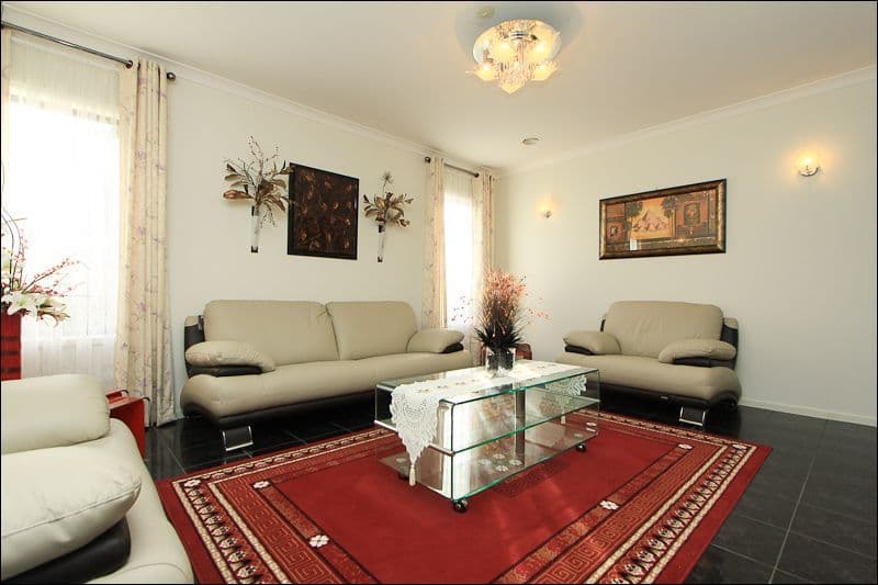 19 Teal Place, PAKENHAM VIC 3810, Pakenham - Thumbnail 4
