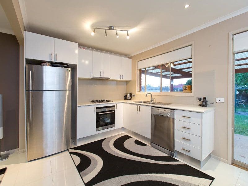 29 Woodvale Drive, CARRUM DOWNS VIC 3201, Carrum Downs - Thumbnail 2