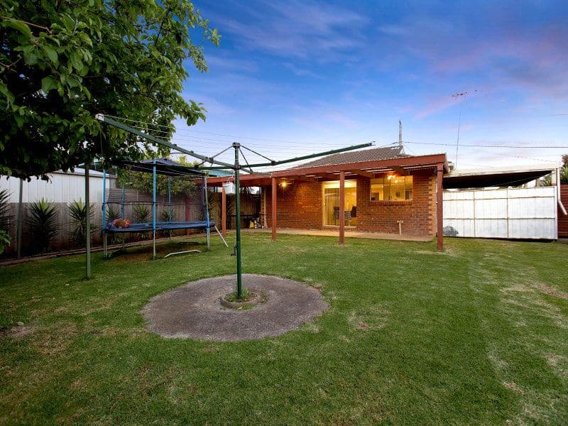 29 Woodvale Drive, CARRUM DOWNS VIC 3201, Carrum Downs - Thumbnail 8