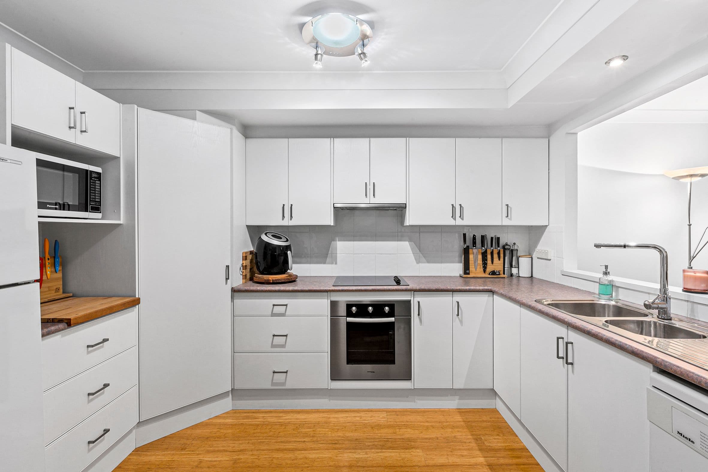 2 Canyon Road, Baulkham Hills NSW 2153, Baulkham Hills - Thumbnail 5