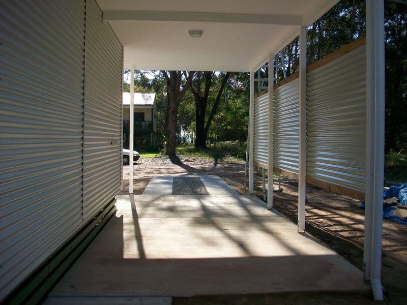 7 Trevanna Avenue, RUSSELL ISLAND QLD 4184, Russell Island - Thumbnail 4
