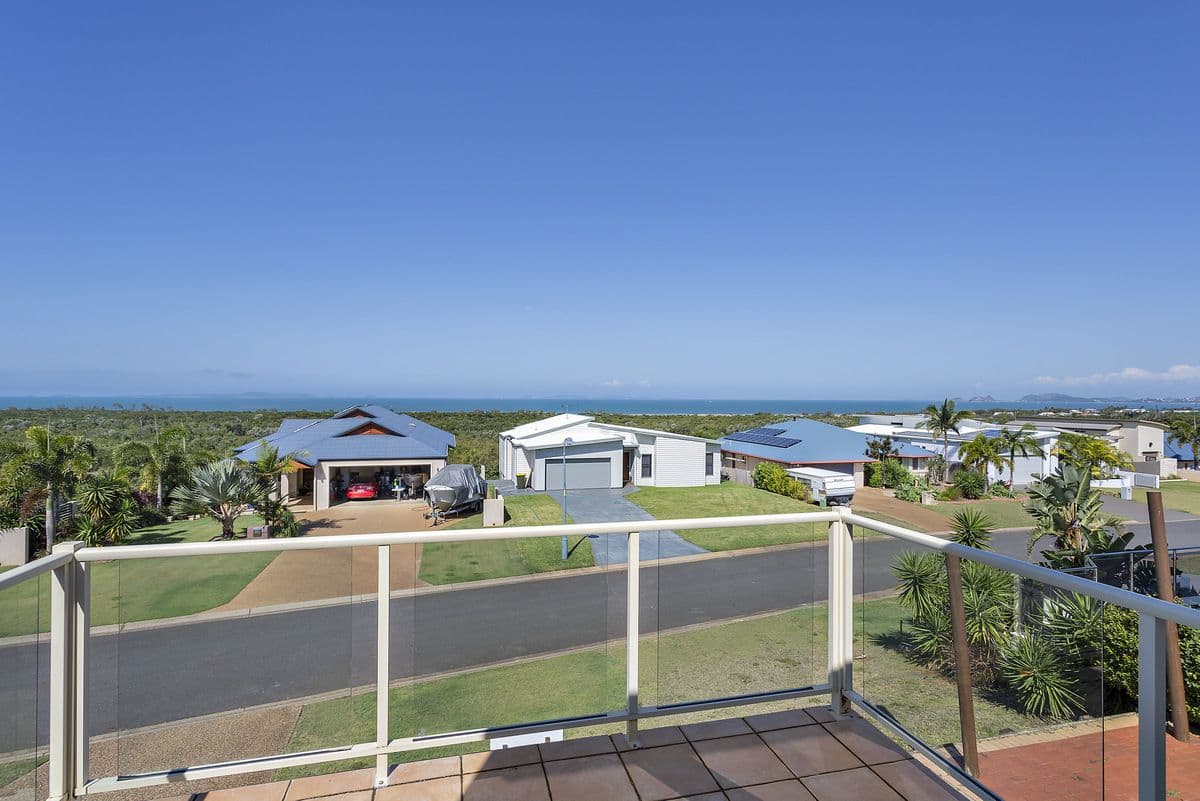 21 Miami Crescent, Pacific Heights QLD 4703, Pacific Heights - Thumbnail 2
