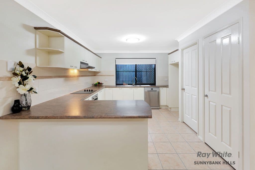 2 Clembury Place, Calamvale QLD 4116, Calamvale - Thumbnail 6