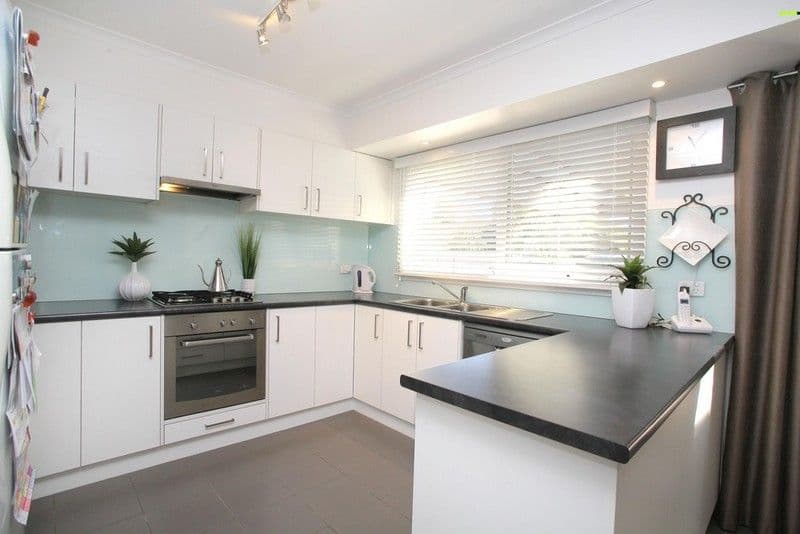203 Dandelion Drive, ROWVILLE VIC 3178, Rowville - Thumbnail 3