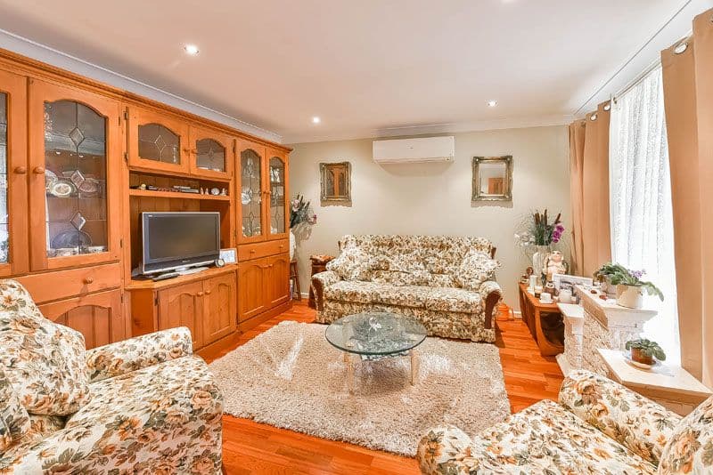 20 Charles Babbage Avenue, Currans Hill - Thumbnail 2