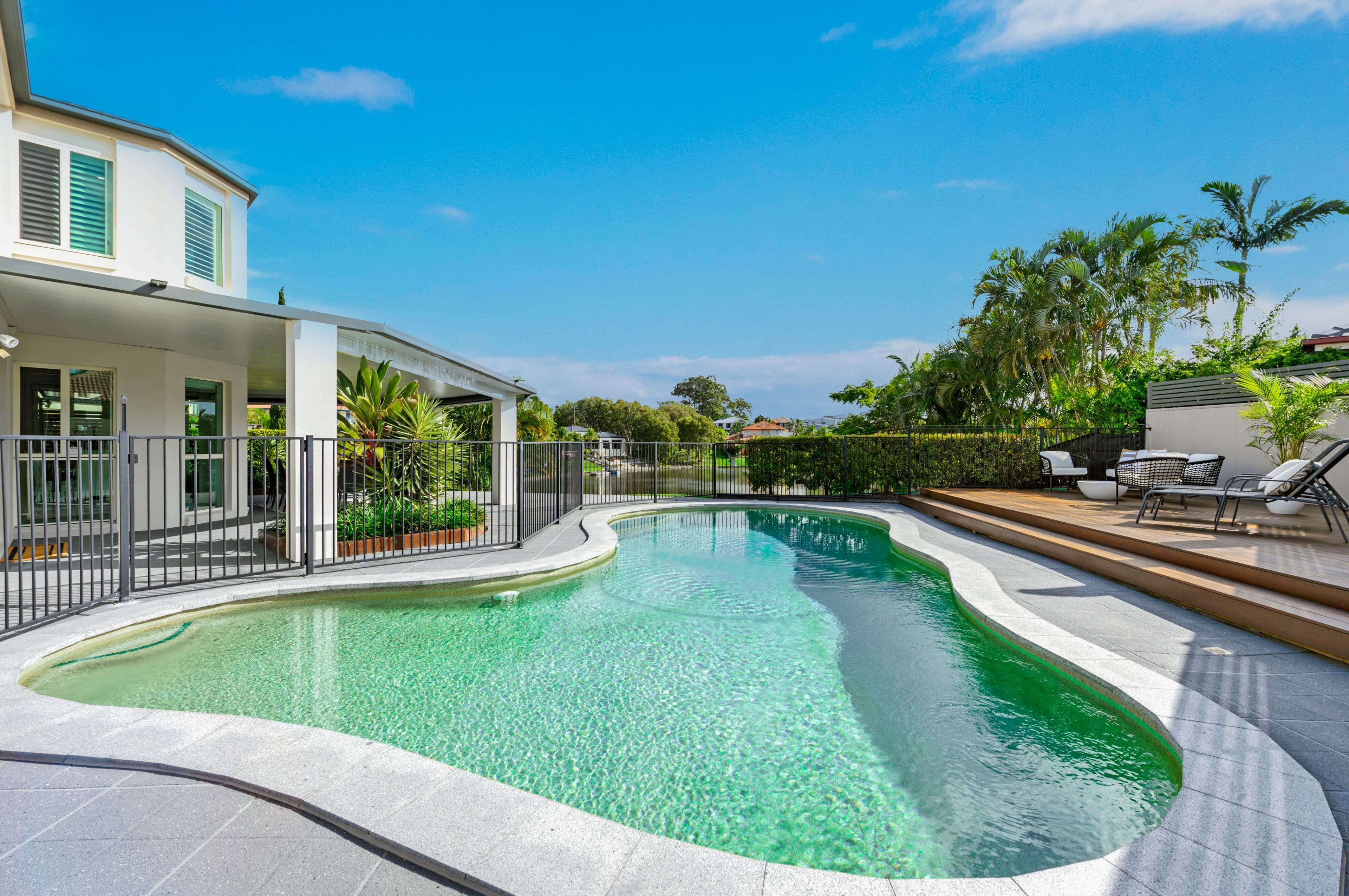 190 Dunlin Drive, Burleigh Waters QLD 4220, Burleigh Waters - Image 1
