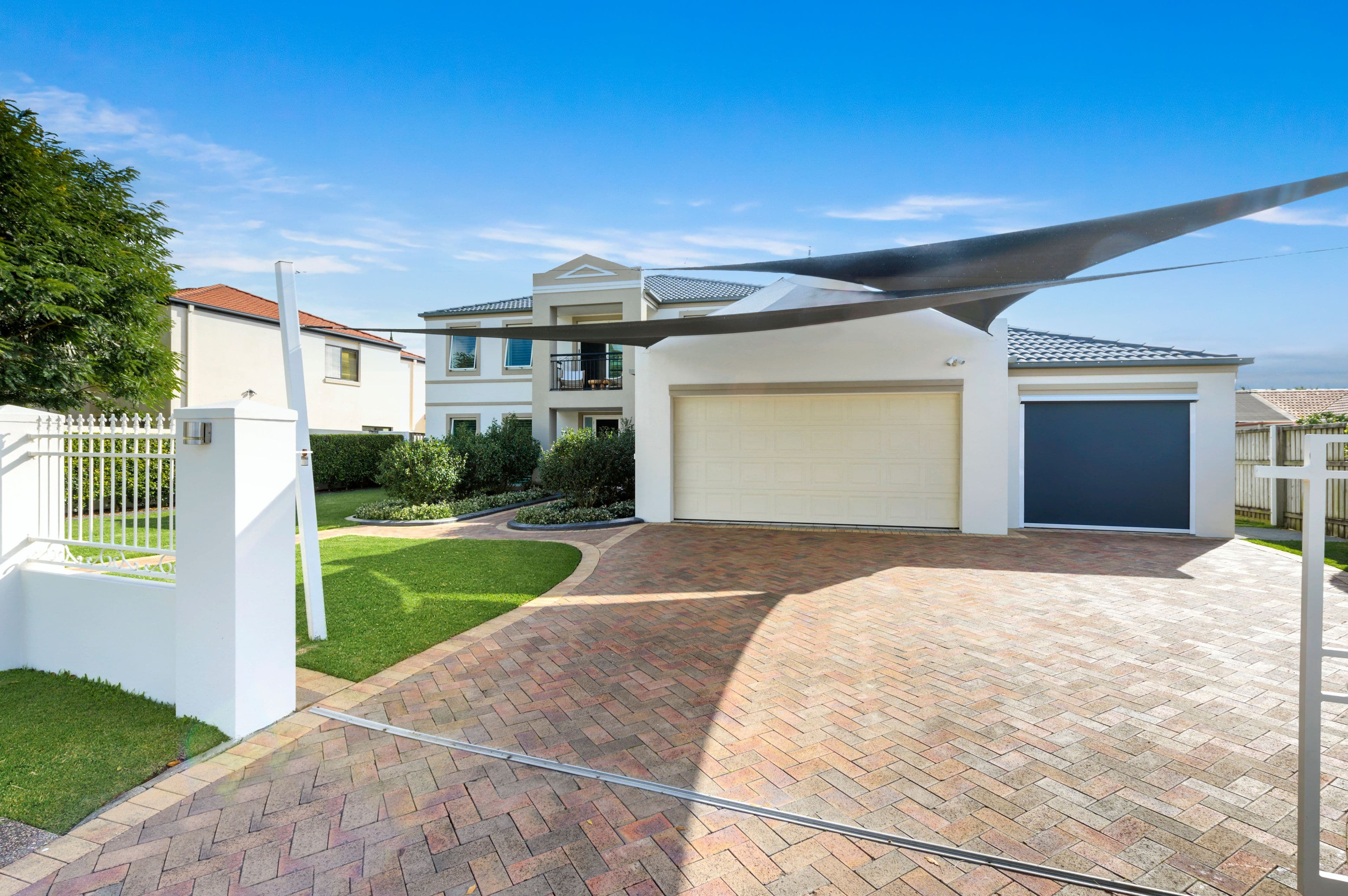 190 Dunlin Drive, Burleigh Waters QLD 4220, Burleigh Waters - Thumbnail 4