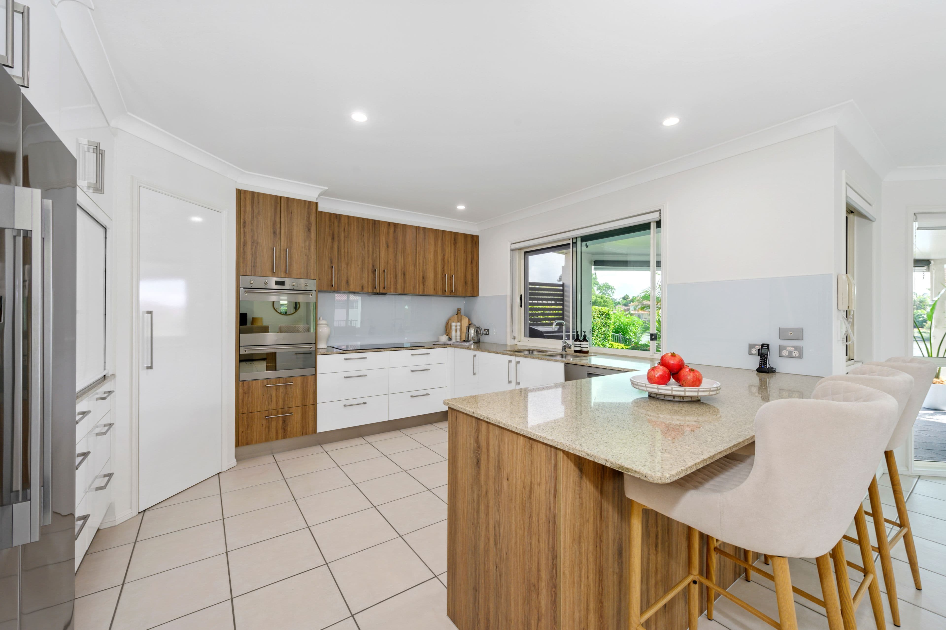 190 Dunlin Drive, Burleigh Waters QLD 4220, Burleigh Waters - Thumbnail 8