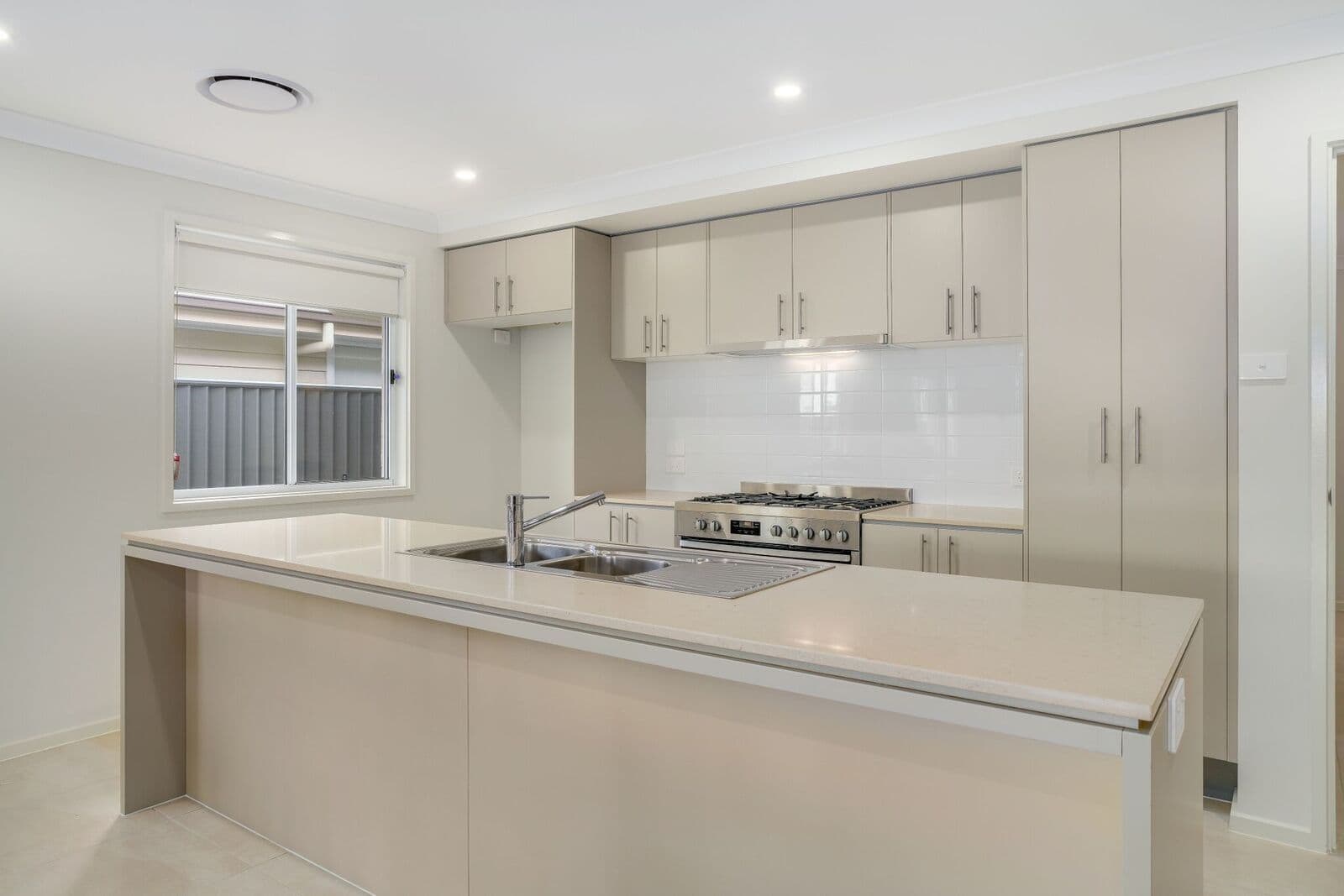 5 Norwood Avenue, Hamlyn Terrace - Thumbnail 2