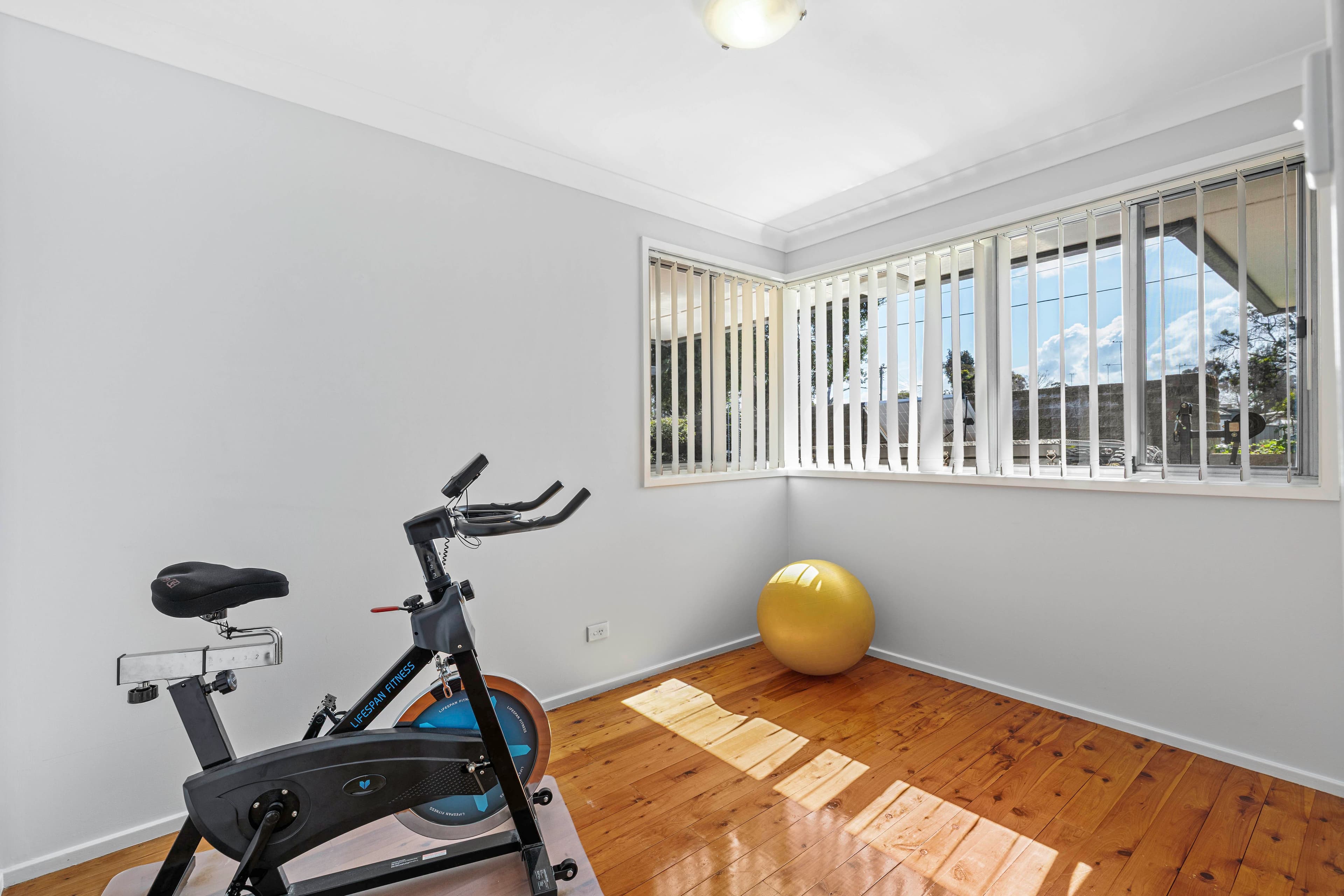 8 Tumbridge Crescent, Cambridge Park NSW 2747, Cambridge Park - Thumbnail 4