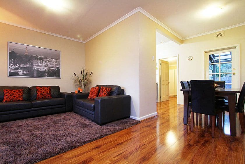 8 Willoughby Street, RESERVOIR VIC 3073, Reservoir - Thumbnail 3