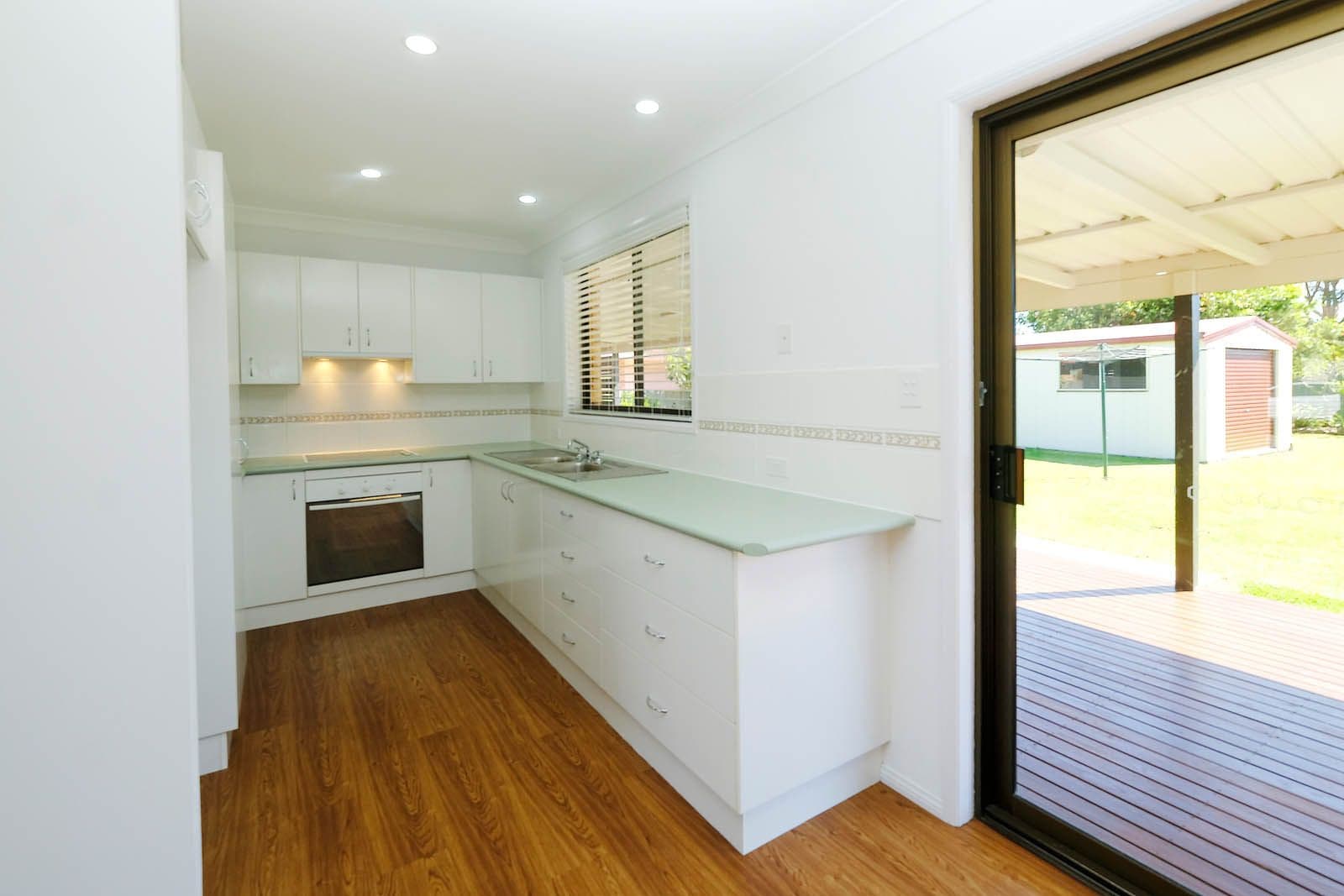52 Hind Avenue, Forster - Thumbnail 2