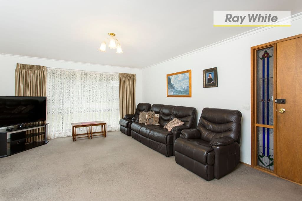 108 Third Avenue, Rosebud VIC 3939, Rosebud - Thumbnail 2