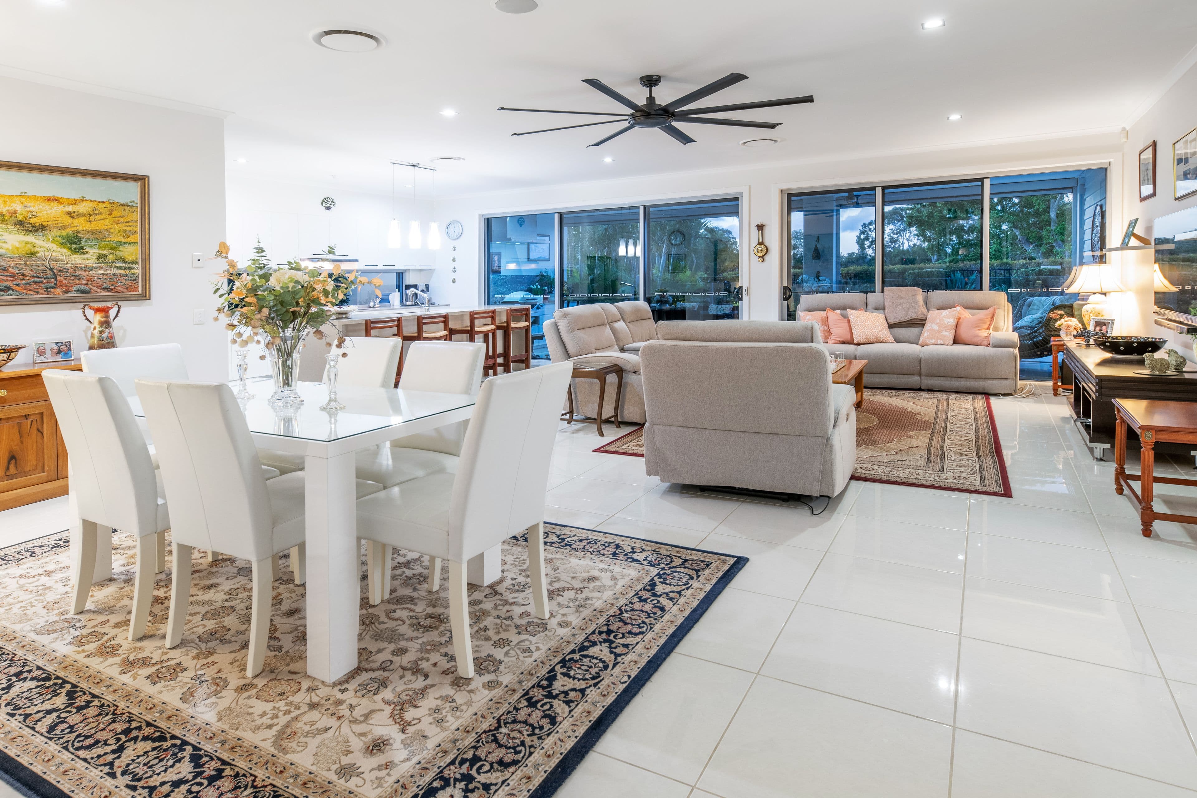 3031 Forest Hills Drive, Sanctuary Cove QLD 4212, Sanctuary Cove - Thumbnail 2