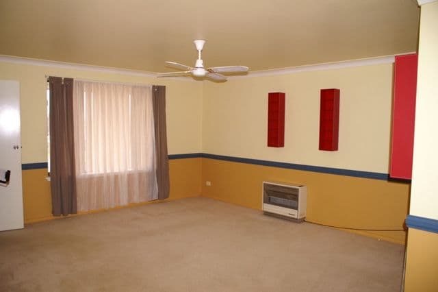 24 Rawle Avenue, ORANGE NSW 2800, Orange - Thumbnail 5