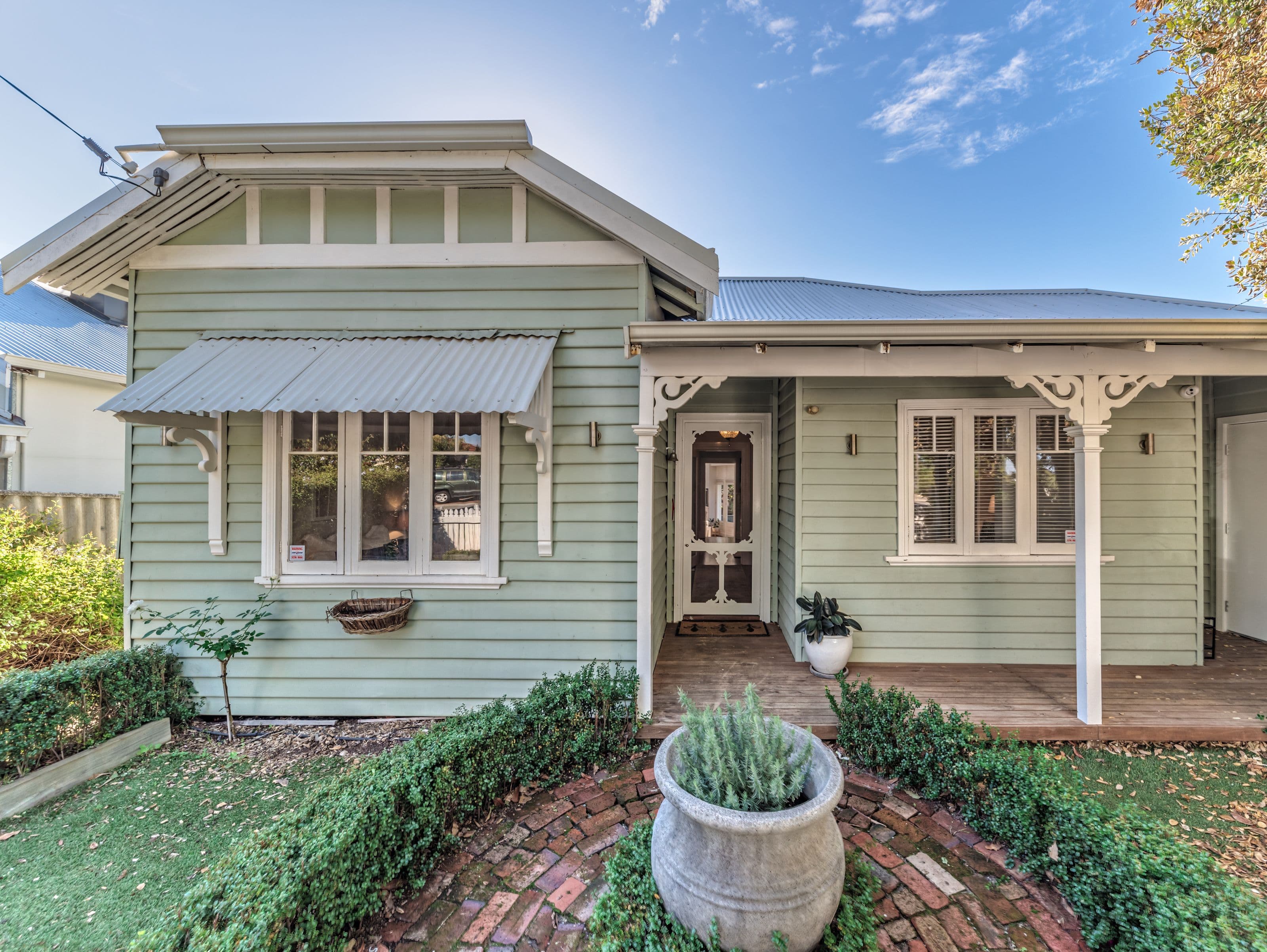 8 Kitchener Avenue, Bayswater WA 6053, Bayswater - Image 1