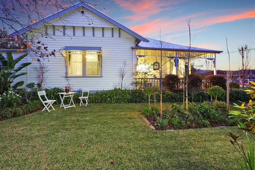 2 Peary Street, Belmont VIC 3216, Belmont - Thumbnail 2