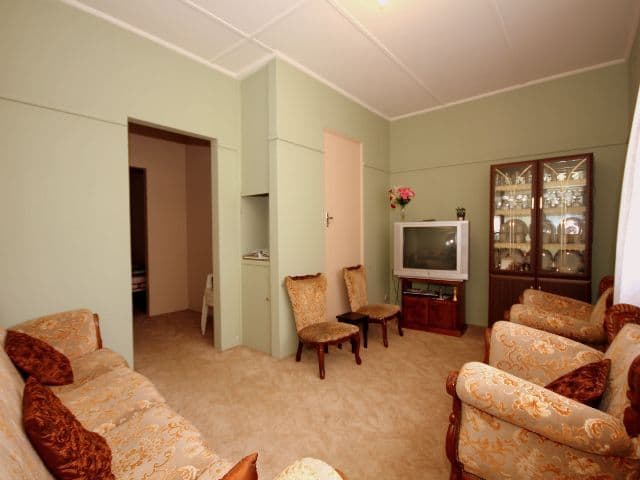 82 Ashcroft Avenue, Williams Landing, VIC, 3027, Williams Landing - Thumbnail 3