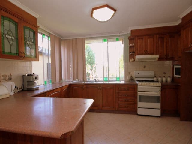 82 Ashcroft Avenue, Williams Landing, VIC, 3027, Williams Landing - Thumbnail 4