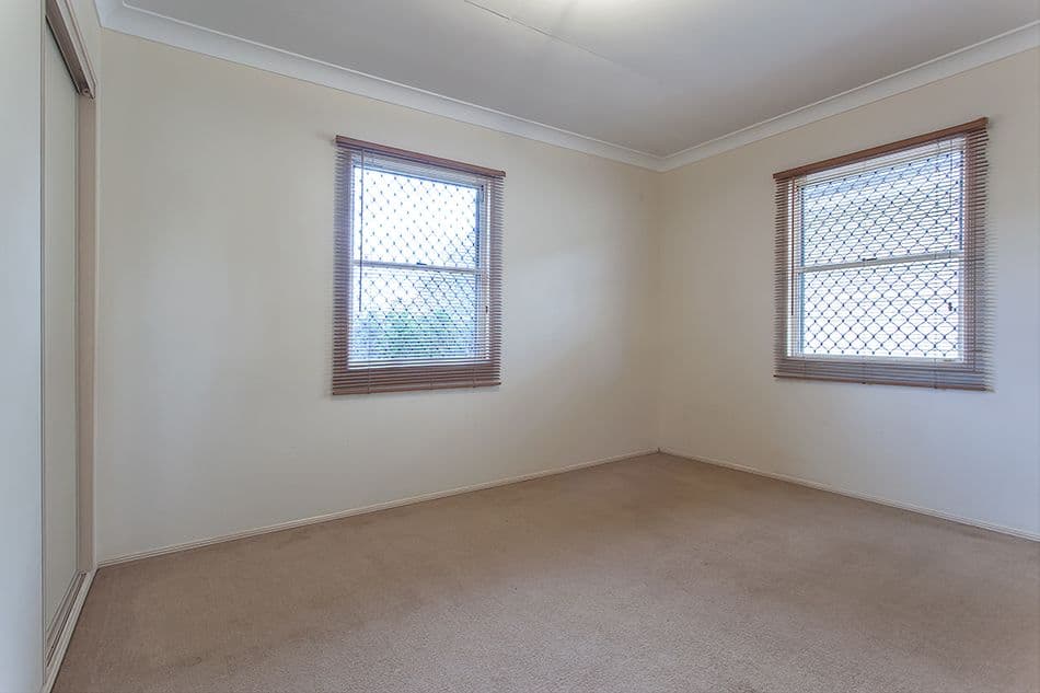 14 Wilfred Street, Harristown QLD 4350, Harristown - Thumbnail 5
