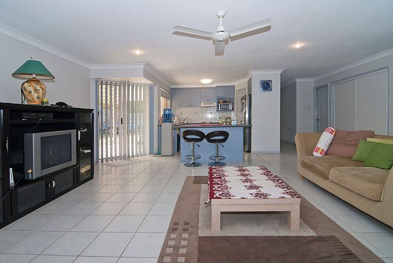 12 Carl Place, KURABY QLD 4112, Kuraby - Thumbnail 3