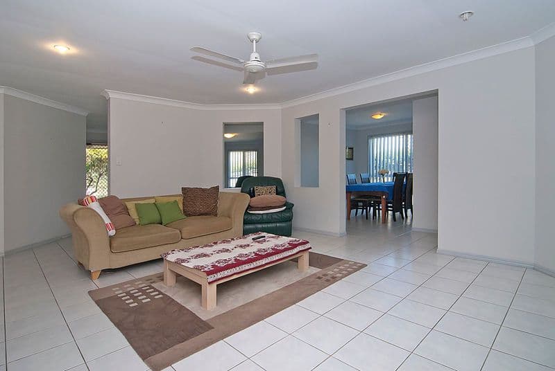 12 Carl Place, KURABY QLD 4112, Kuraby - Thumbnail 4