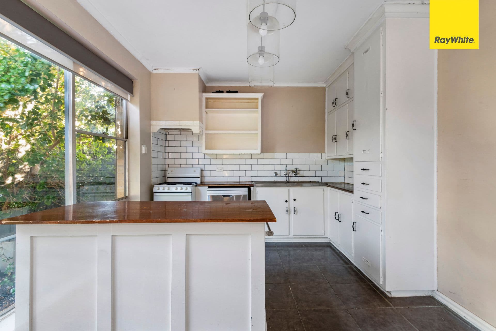 138 Shaws Road, Werribee VIC 3030, Werribee - Thumbnail 3