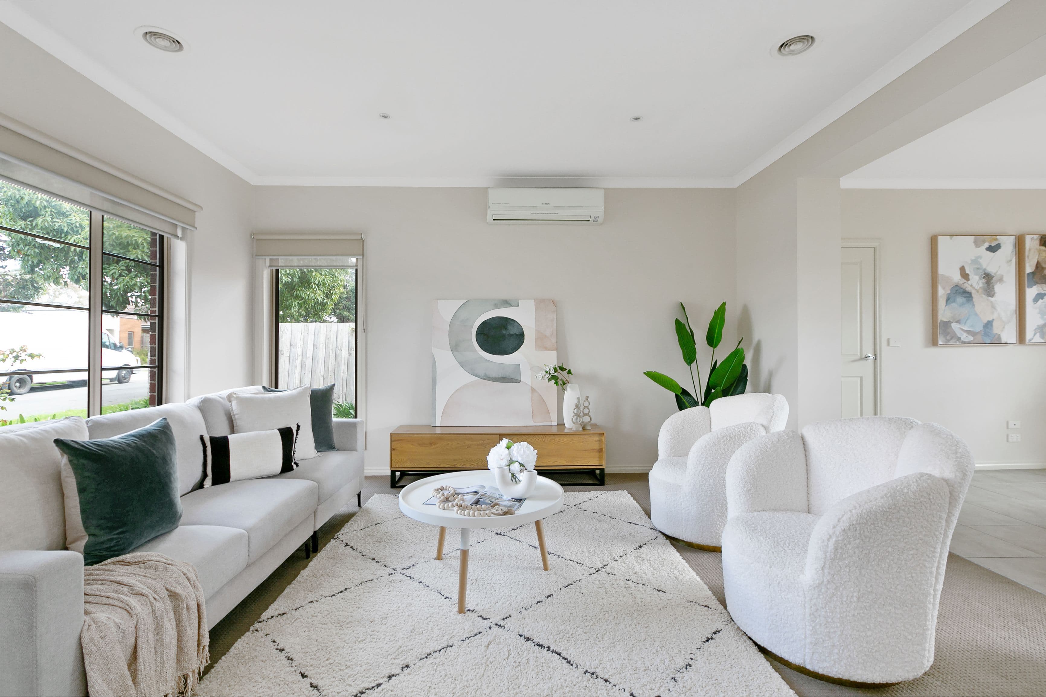 2B Carrol Street, Reservoir VIC 3073, Reservoir - Thumbnail 2