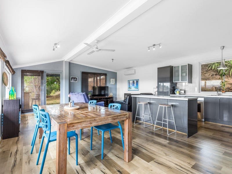 43 Glamorgan Vale Road, Lowood - Thumbnail 6