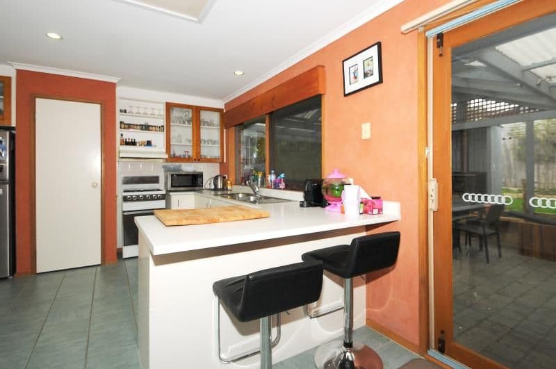 56 Carrington Crescent, Carrum Downs VIC 3201, Carrum Downs - Thumbnail 6
