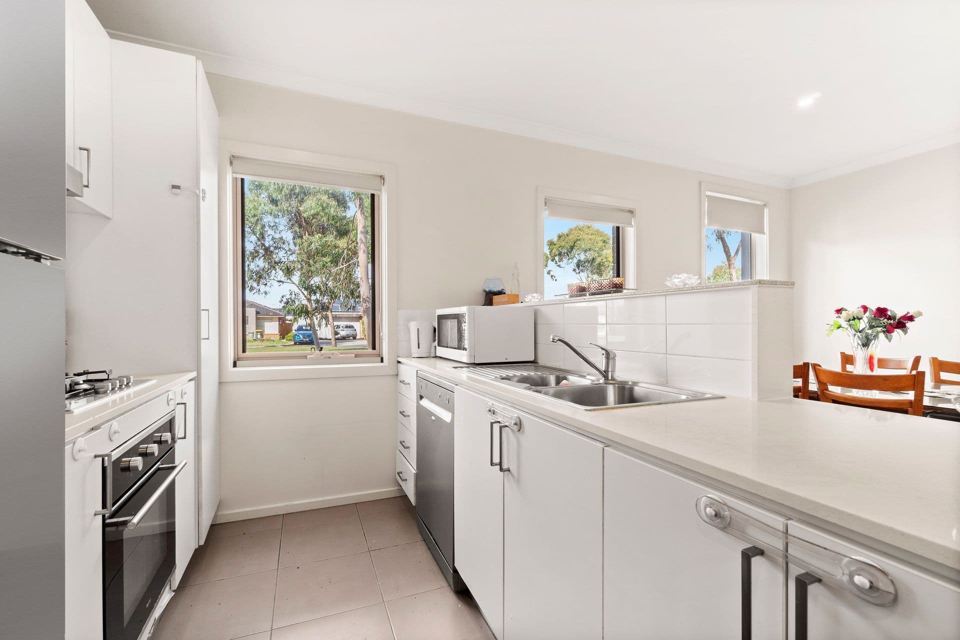 180 Newbury Boulevard, Craigieburn VIC 3064, Craigieburn - Thumbnail 2