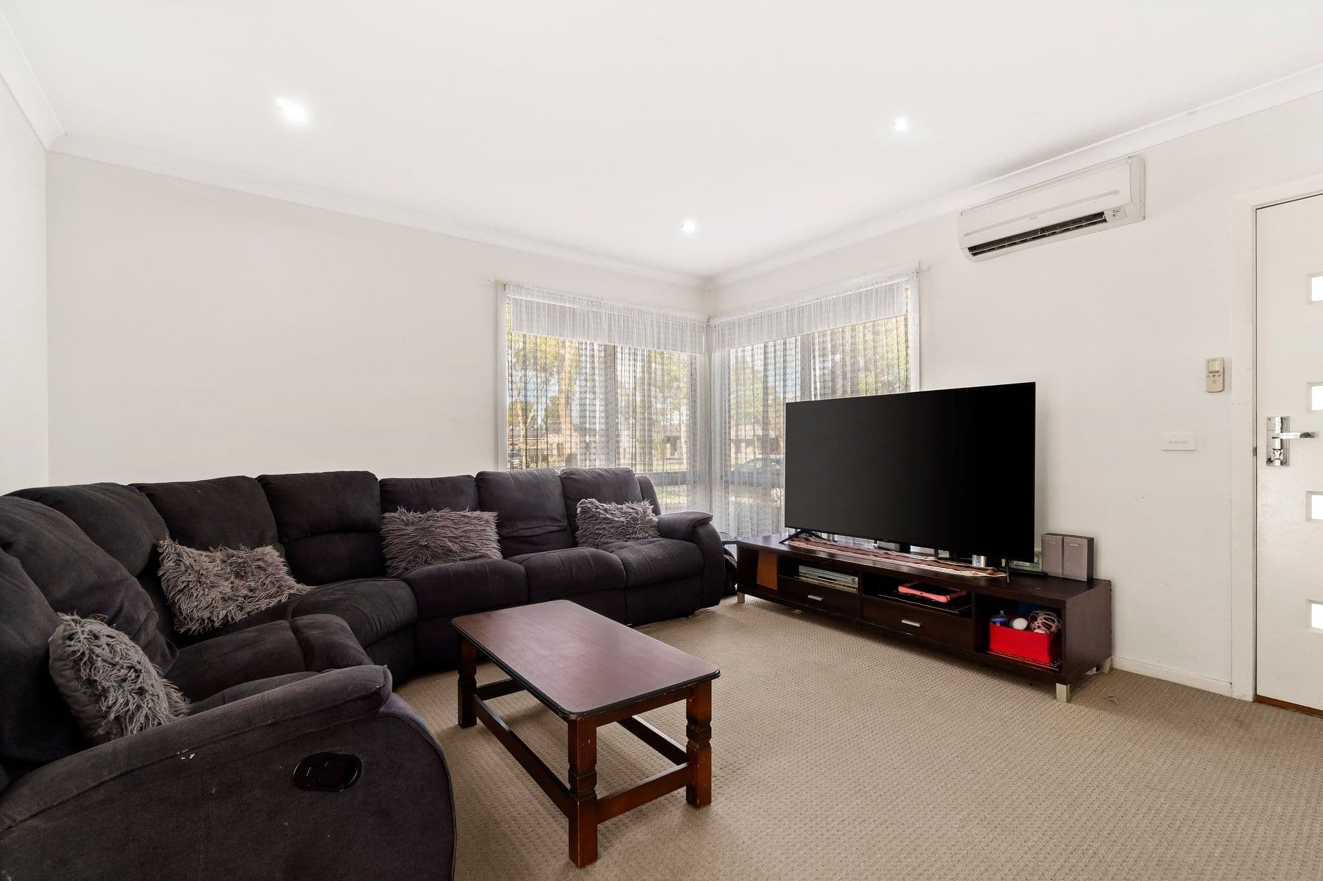 180 Newbury Boulevard, Craigieburn VIC 3064, Craigieburn - Thumbnail 3