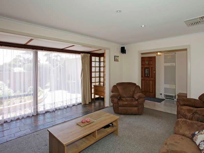 30 Ashton Rise, HUNTFIELD HEIGHTS SA 5163, Huntfield Heights - Thumbnail 2