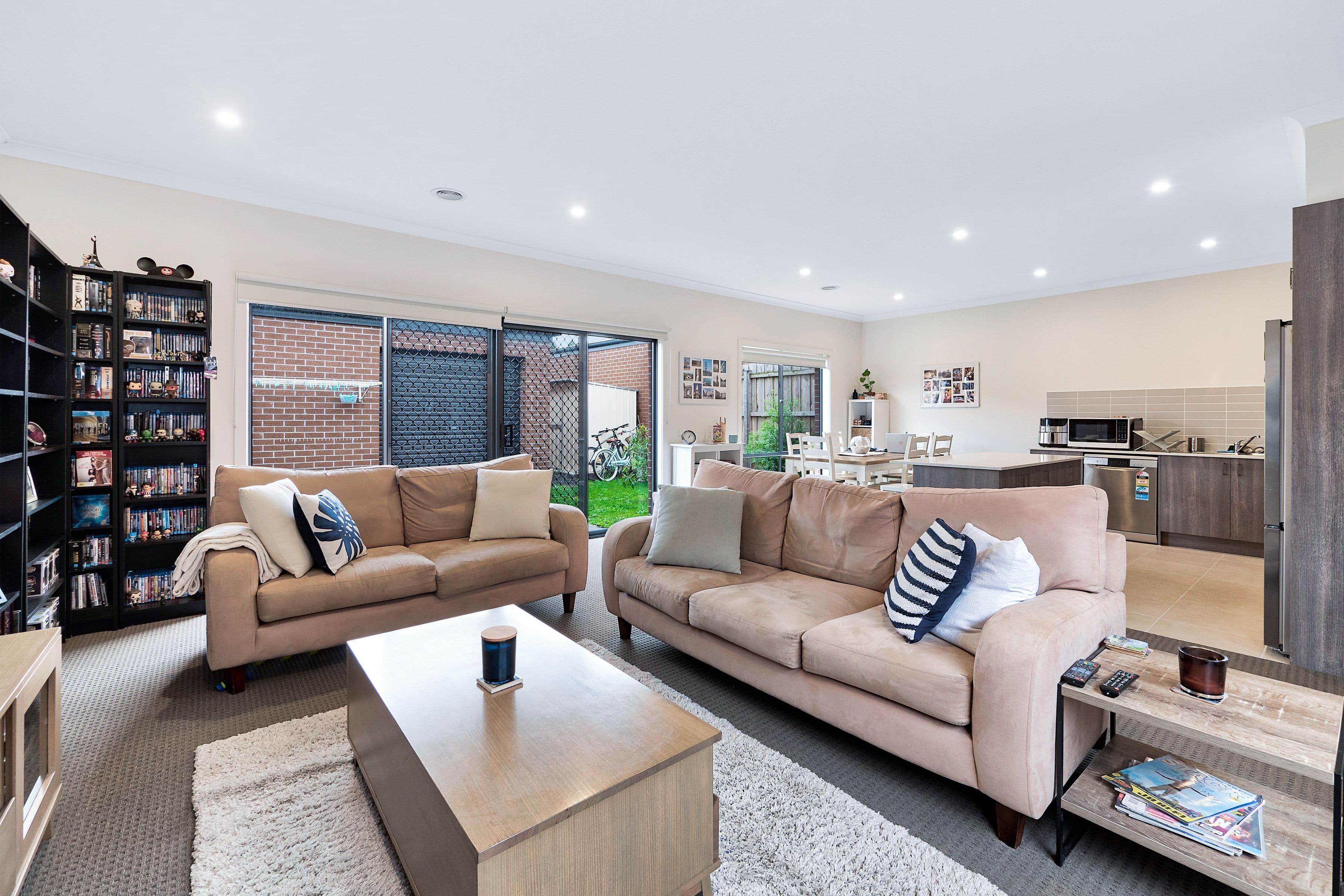 21 Cabernet Way, Pakenham VIC 3810, Pakenham - Thumbnail 8